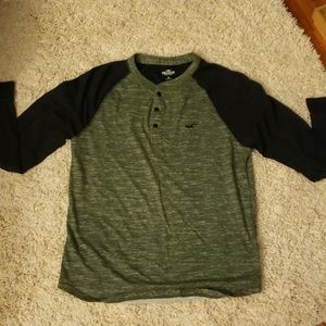 Hollister Men's Olive/Black Two Tone Long Sleeve